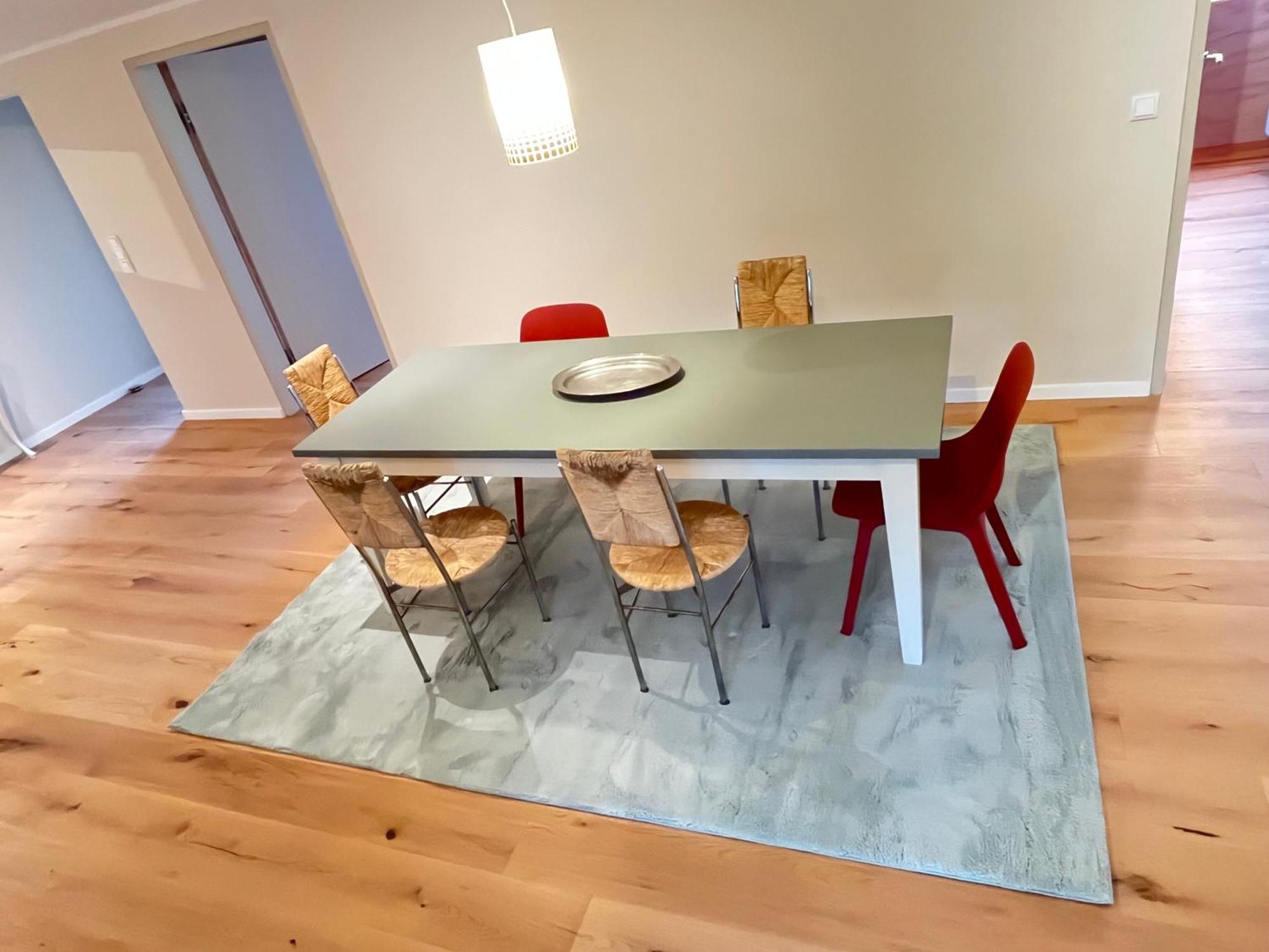 Grosse Wohnung Mit Loggia Templin Exterior photo